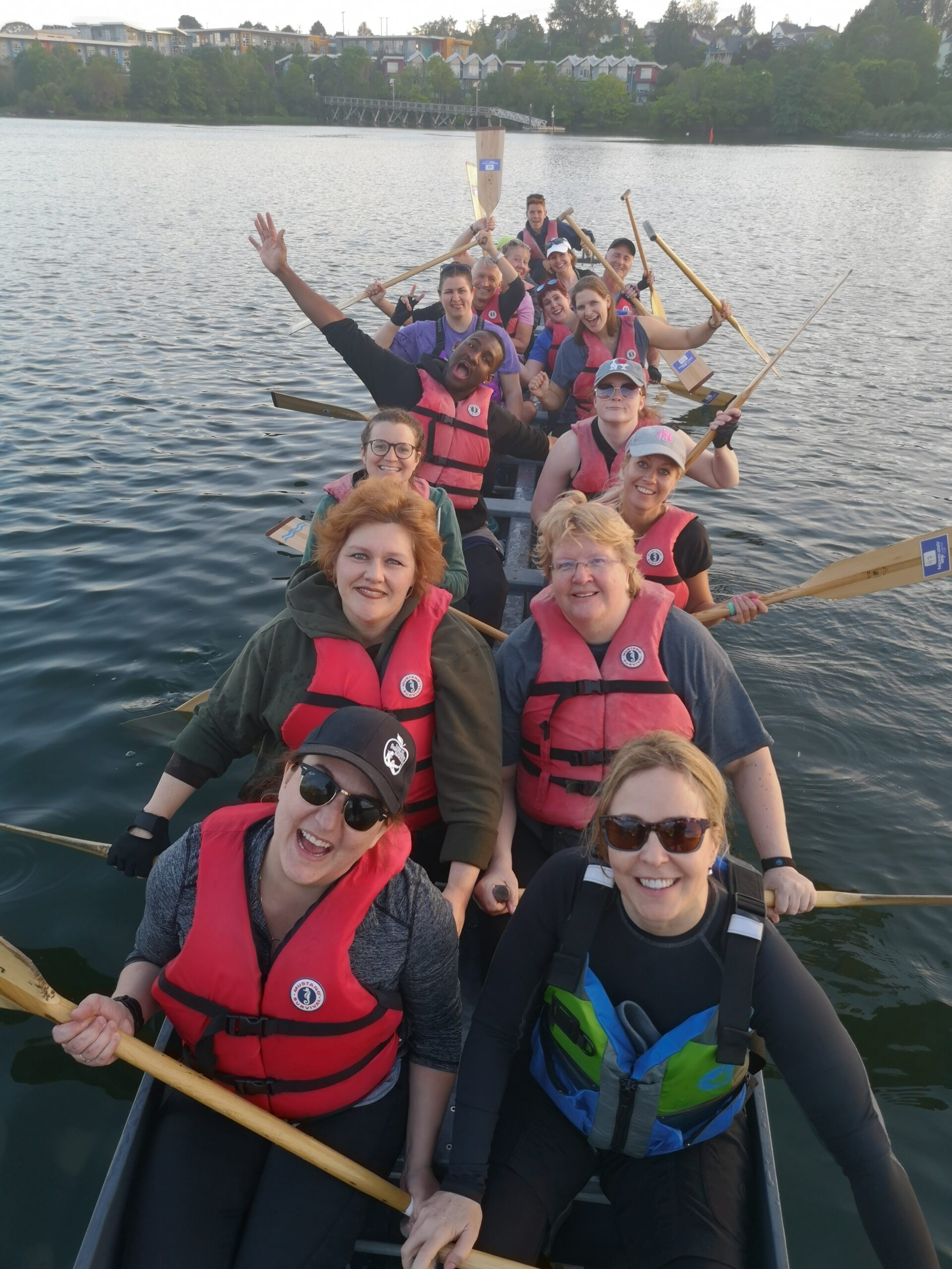 Dragon Boat Open Houses - Free Introductions to Paddling - Fairway ...